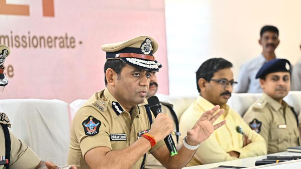 Andhra Pradesh Police Kills Seven Maoists in Encounter