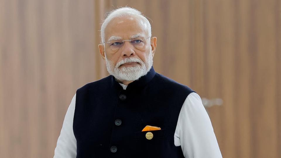 pmdegreerowdelhihcreservesverdictondu’spleaagainstdisclosure