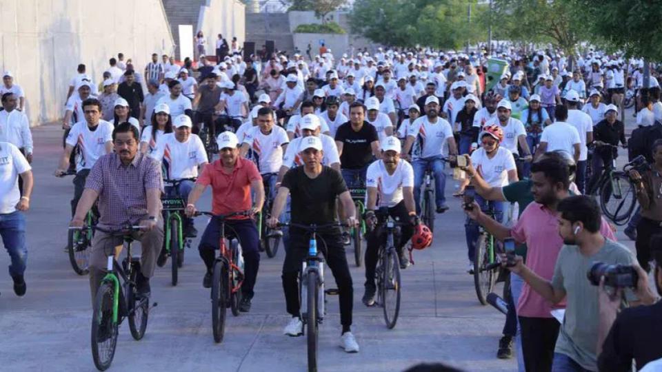 fitindiasundaysoncycleseesmassiveparticipationacrossindia