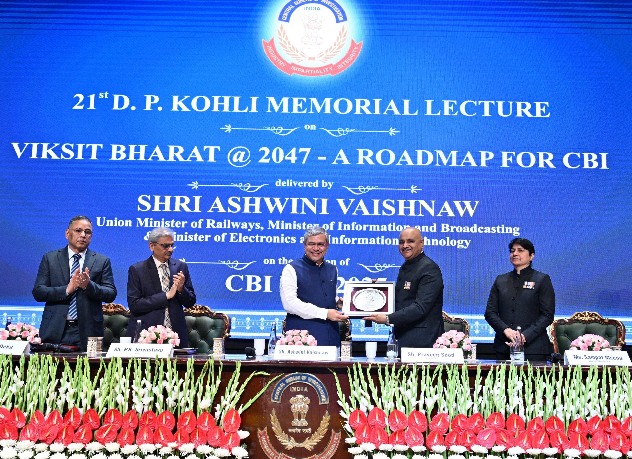 unionministerashwinivaishnawcallsfortechnolegalapproachtotacklecrimeeffectively