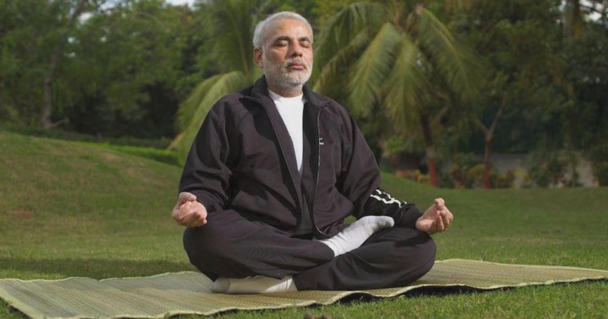 pmmodiencourageseveryonetopracticeyogaatworkplaceduringbreaks