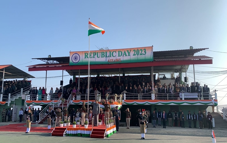 lgadvisorrajeevraibhatnagaraddressesgatheringatskstadiuminsrinagaronoccasionofrepublicday