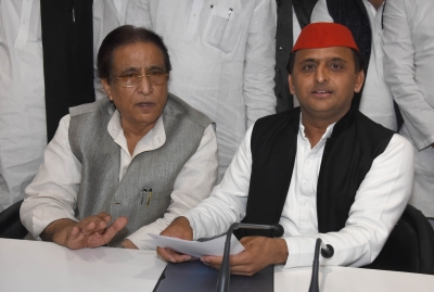 upcongressslamsakhileshyadavforabandoningazamkhan