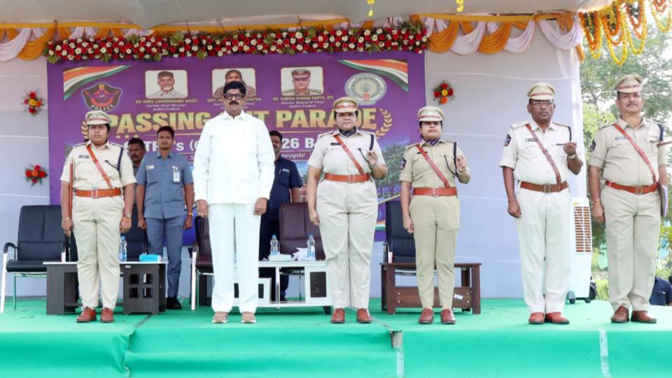 New Police Constables Urged to Prioritise Public Safety in Nellore
