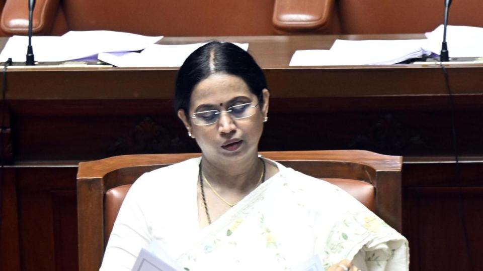 Karnatka Minister Laxmi Apologises In Assembly 