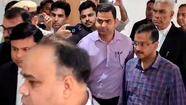courtsummonsarvindkejriwaloveryamunapoisoningclaims