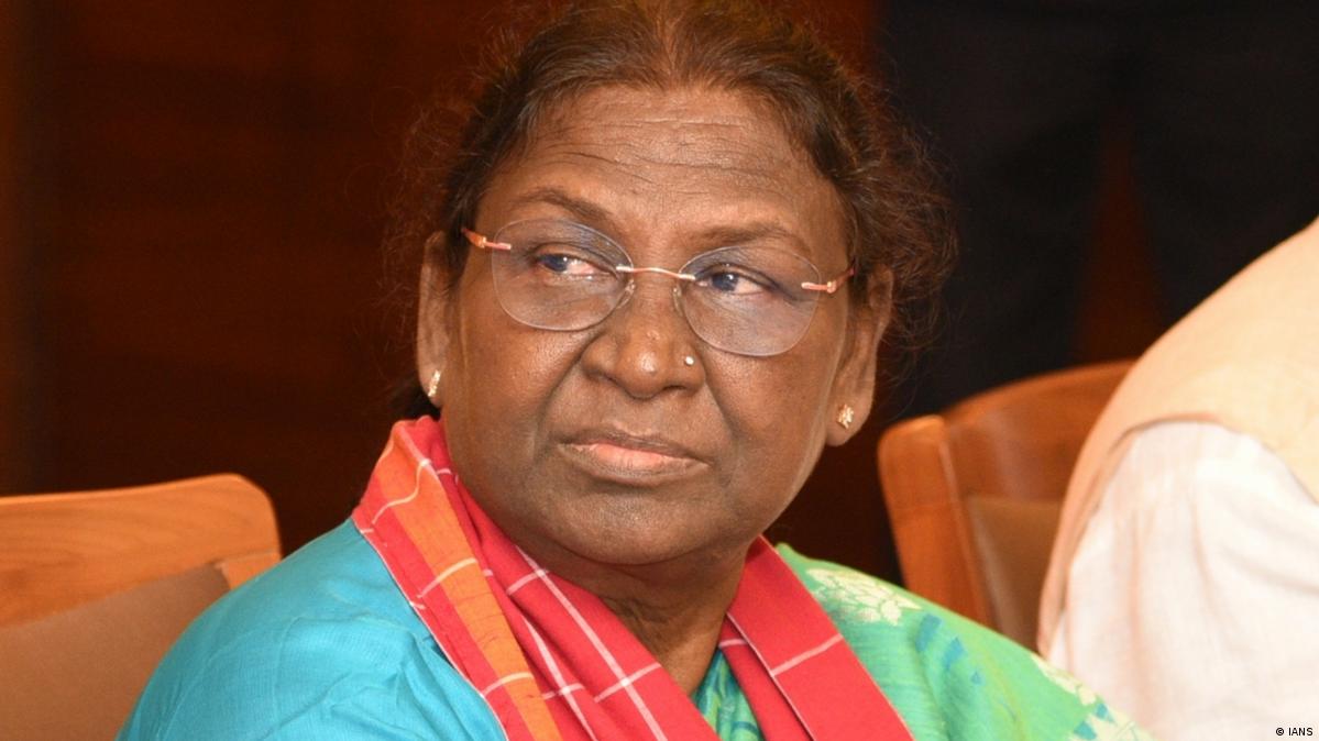 presidentmurmutoconferpadmaawardsfor2023atrashtrapatibhavan