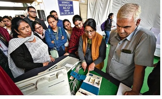 Delhi MCD Elections 1,349 candidates in fray for 250 seats as voting for Delhi MCD elections begins