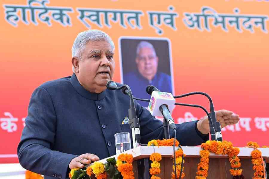 whythereisnodialoguewithfarmers:vicepresidentjagdeepdhankharhitsoutatcentre