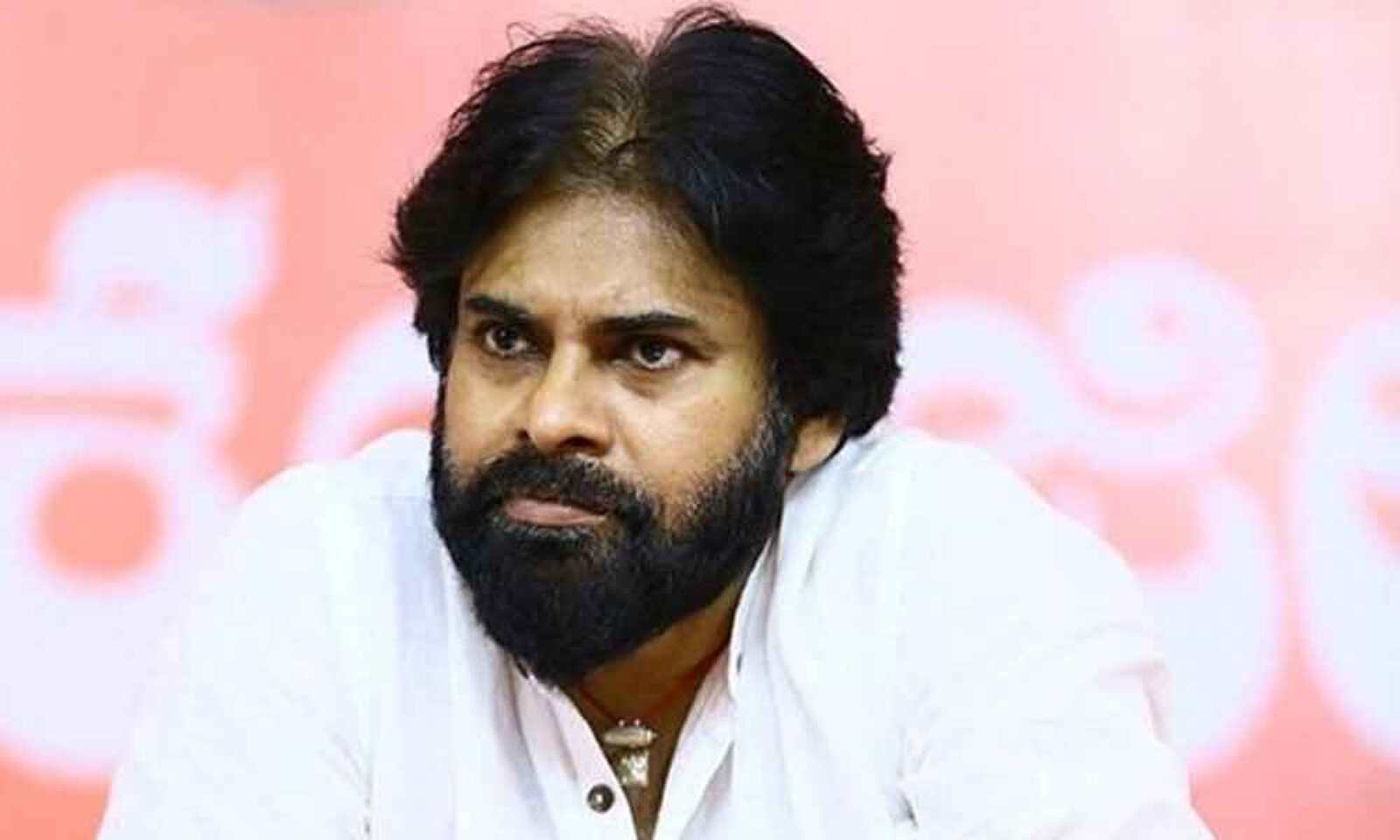 pawankalyanpromisespricestabilisationfundforfarmers