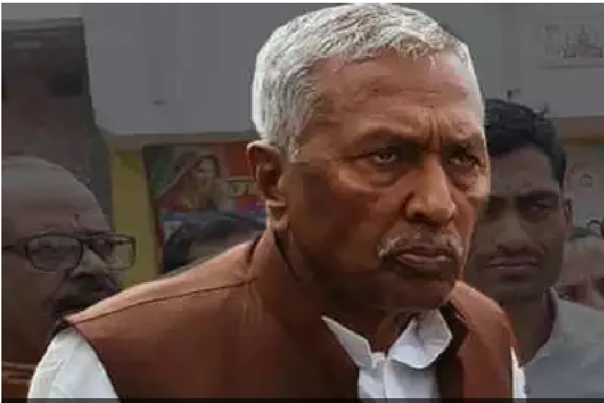 phaguchauhansworninasgovernorofbihar