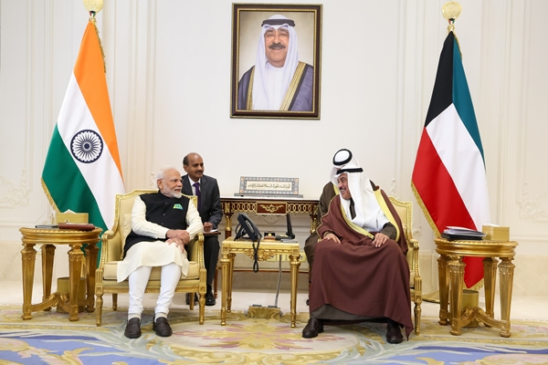 pmmodimeetswithcrownprinceofkuwaitsheikhsabahalkhaledalhamadalmubarakalsabah