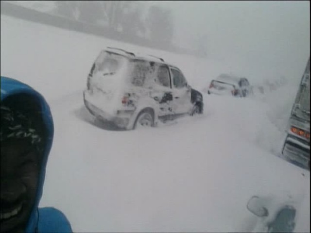 8deadinmassiveussnowstorm
