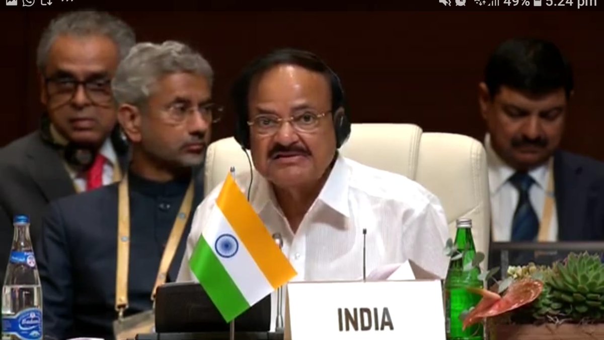 mvenkaiahnaiduhitsoutatpakistanformisusingnamsummit