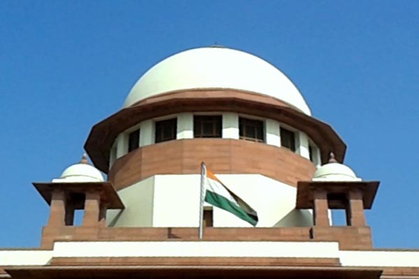 sabarimalaayyappatempleinkeralascaskedpolice