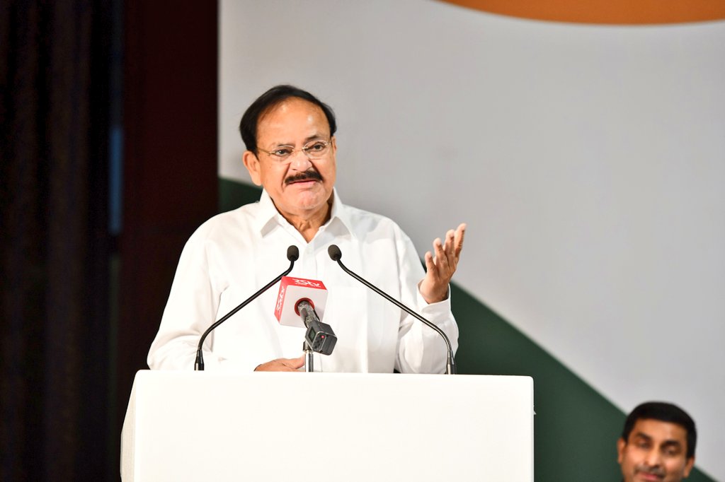 indiamovingtowardsformaleconomywithsystematicreforms:venkaiahnaidu