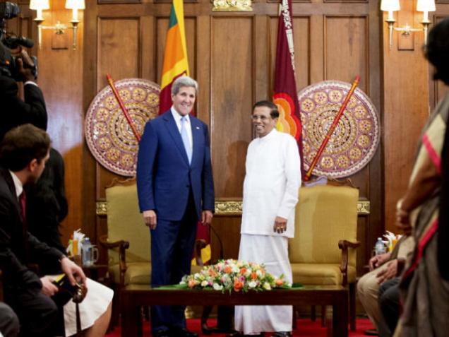 johnkerryarrivesinsrilanka