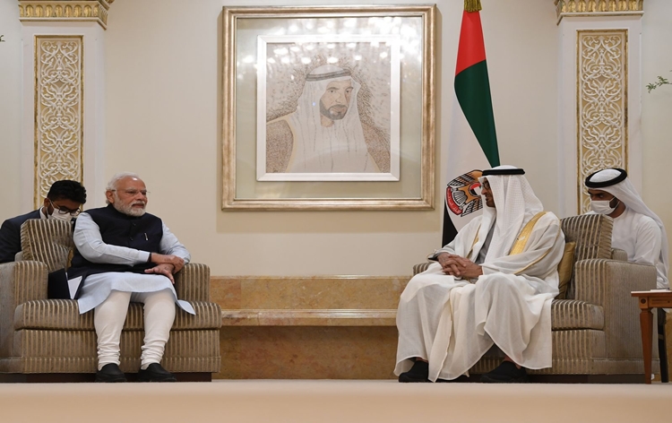 pmmodiholdsbilateraltalkswithpresidentofuaeshiekhmohammedbinzayedalnahyanatabudhabi