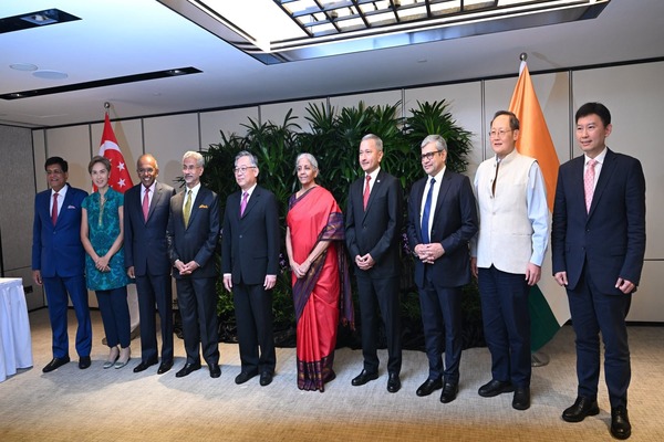 indiasingaporeministerialroundtabledeliberatessixidentifiedpillars