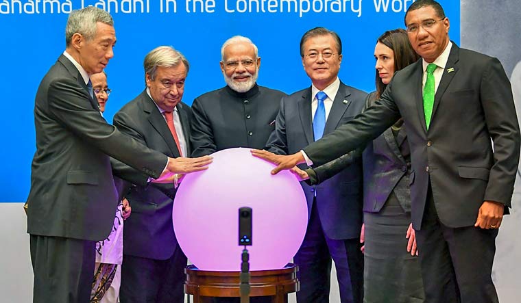 pmmodiengagesinbilateralmeetingswithleadersfromukrainearmeniavietnamatungasummit
