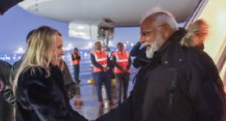 pmmodiarrivesinwashingtondcforbilateraltalkswithuspresident