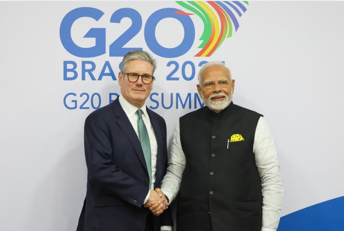 ukpmkeirstarmerannouncesrelaunchofftatalkswithindiafollowingbilateralmeetingwithpmmodi