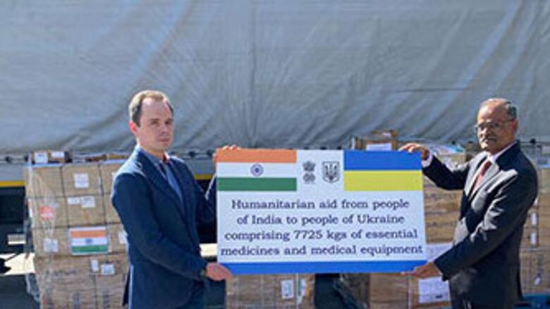 indiahandsover12thconsignmentofhumanitarianaidcomprisingessentialmedicinesandequipmenttoukraine