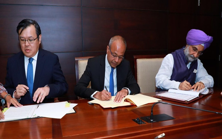srilankasignstripartiteagreementwithindiaandjapan