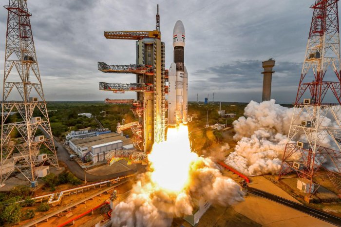 worldmediahailsindiassuccessfullaunchofchandrayaan2