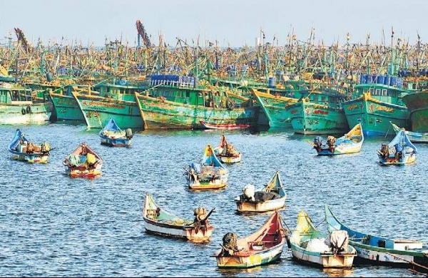 pakistanarrests34indianfishermenforviolatingterritorialwaters