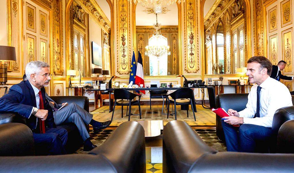 EAM Jaishankar Meets French President Macron