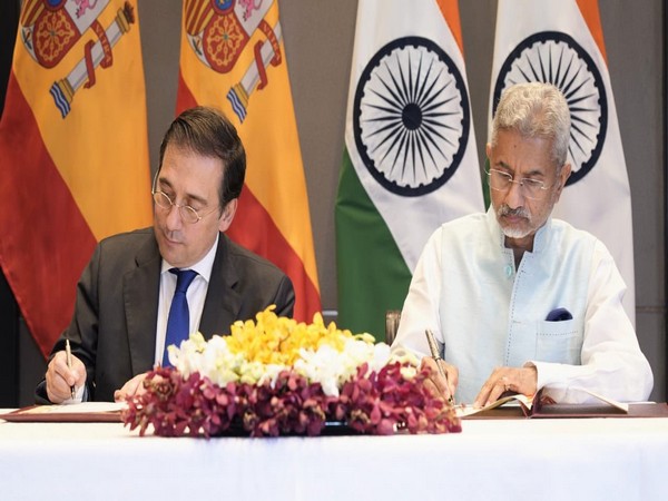 eamdrsjaishankarspanishforeignministerdiscussbilateraltiesintradedefenseurbandevelopment