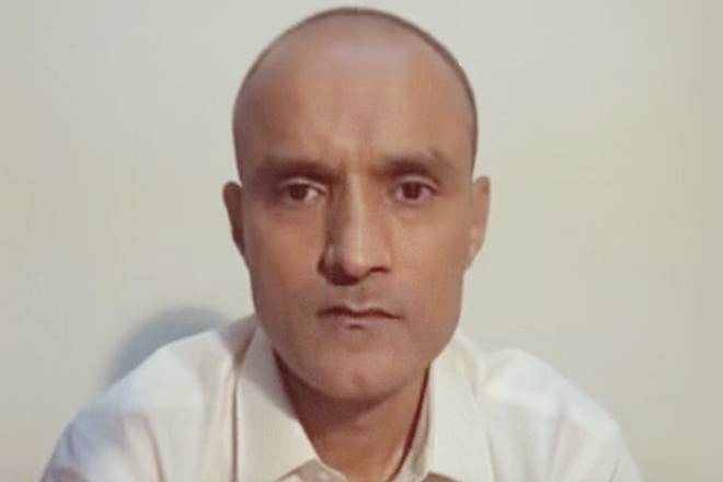 pakistanallowskulbhushanjhadavtomeetwife