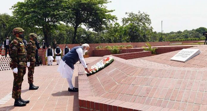 pmnarendramodivisitsmausoleumofsheikhmujiburrahmanpaysfloraltributes