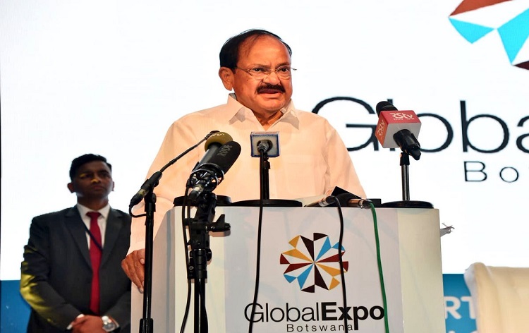 vicepresidentvenkaiahnaiduinvitesbotswanacompaniestoinvestinindia