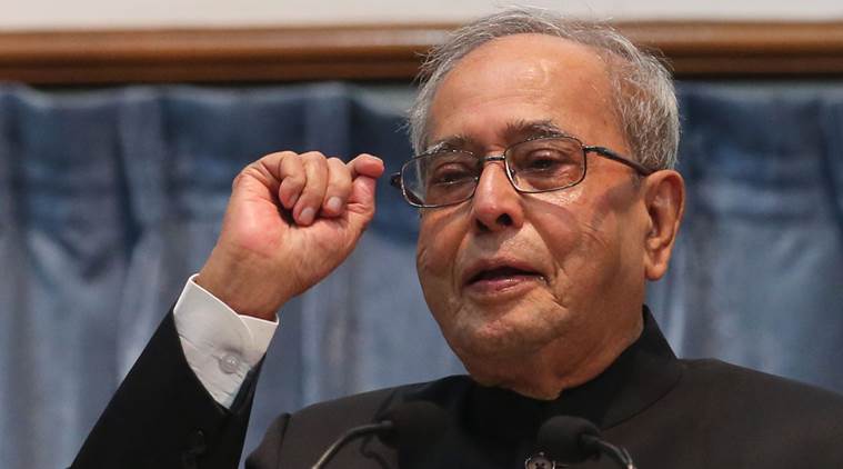 presidentpranabmukherjeeapprovespromulgationofspecifiedbanknotesordinance