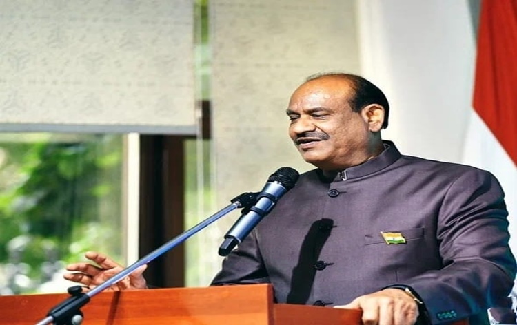 indiansresidingabroadareintegralpartnersincountry’sdevelopmentandmodernization:ombirla