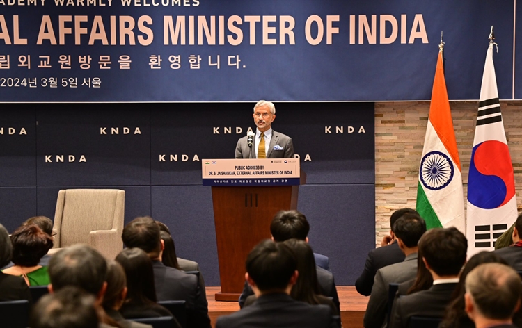 External Affairs Minister Dr S Jaishankar Stresses Enhanced Engagement with South Korea