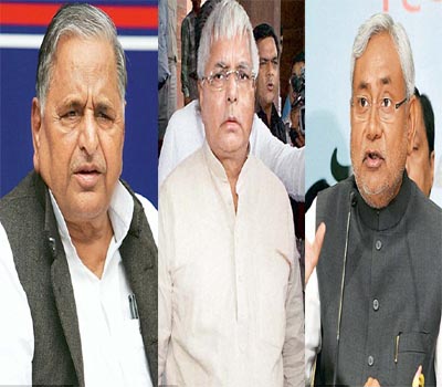 janataparivarreunites;nitishmulayamlalusharedaistoattackmodi