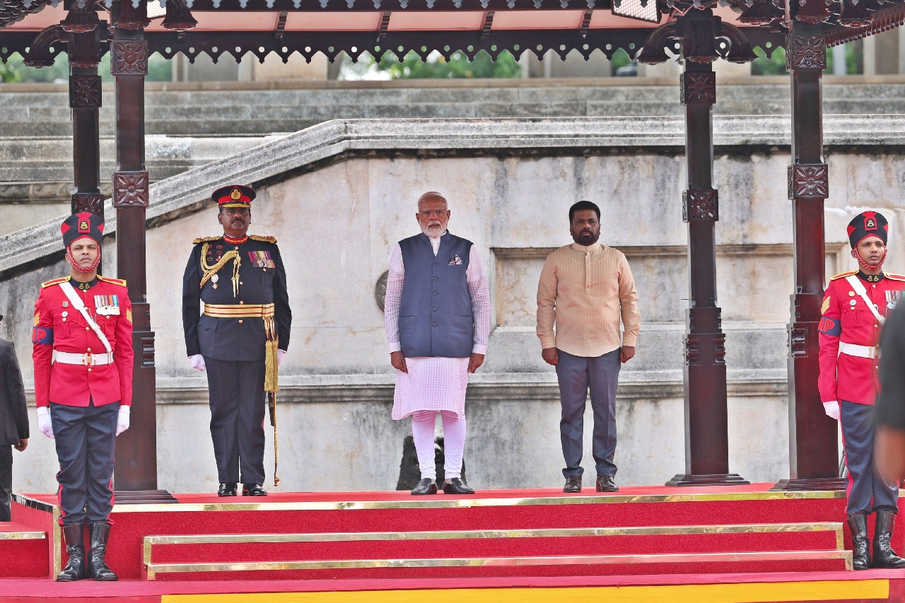 pmmodiaccordedgrandceremonialwelcomeatcolombosindependencesquare