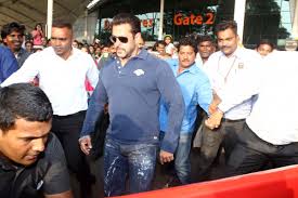 salmangets5yearsjailbutfreefornowashcgives2daybail