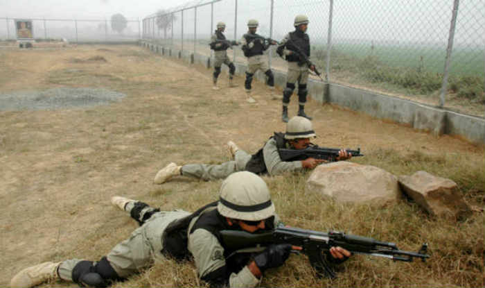 pakforcesresorttoheavyshellinginrspurasambasectorsofjammu