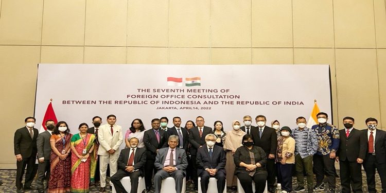 indiaindonesiaemphasizeneedforgreatermaritimecooperationinindopacificregion