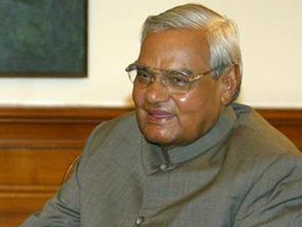 pakistanpaystributetoatalbiharivajpayeehailinghimasstatesman